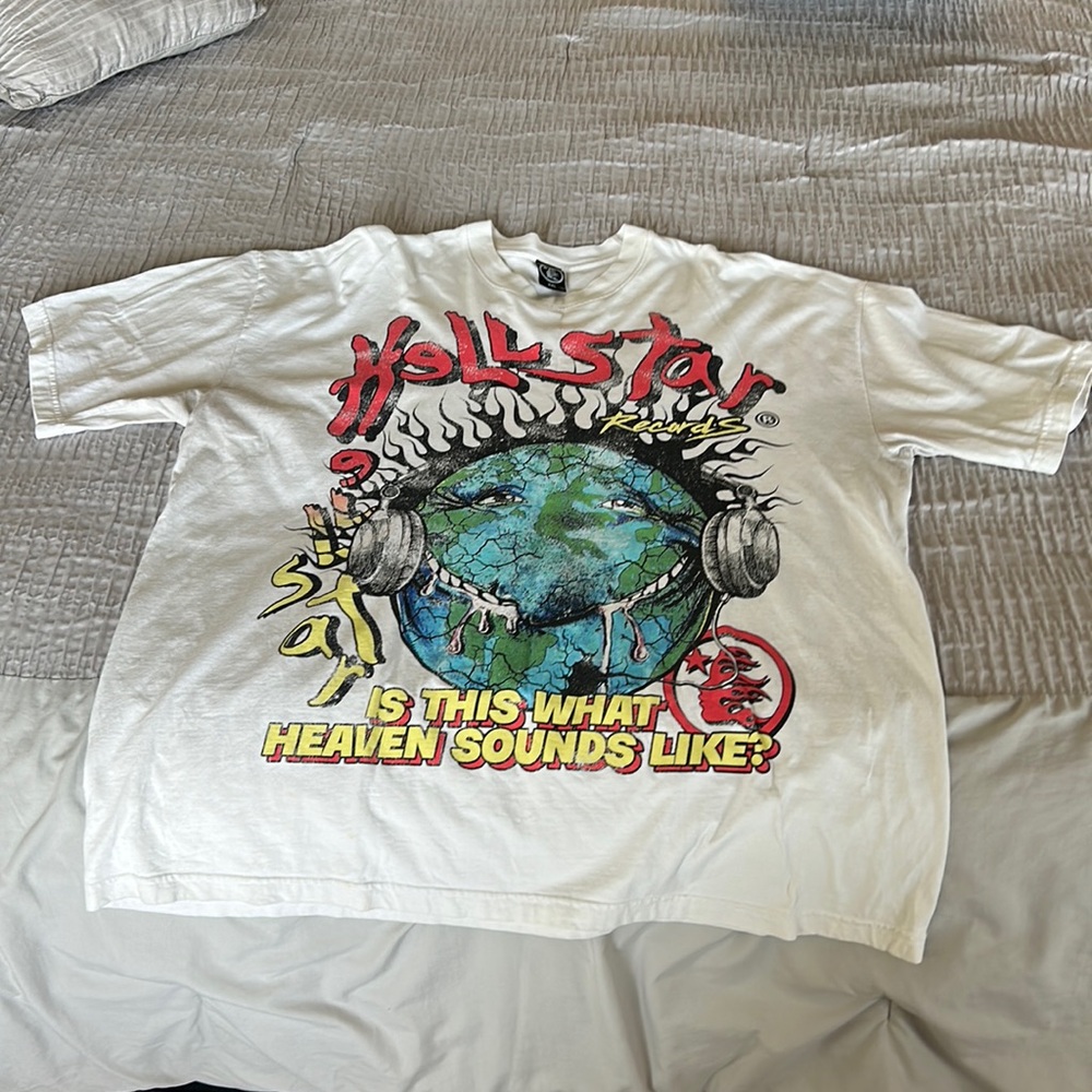 HELLSTAR STUDIOS

Hellstar Studios Heaven on Earth Short Sleeve Tee Shirt Cream